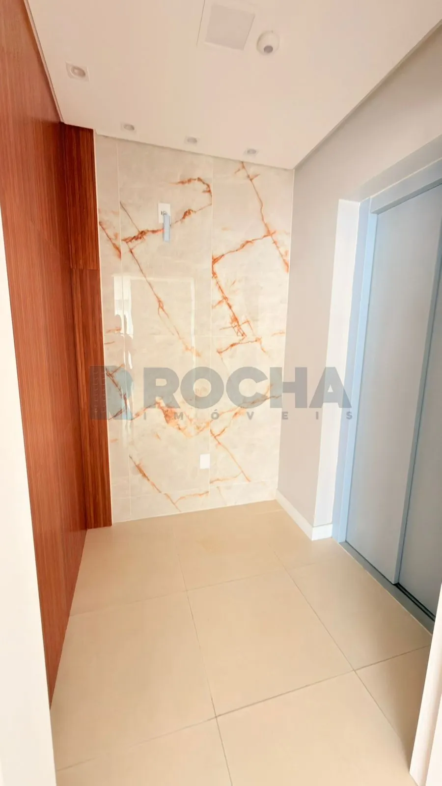 Apartamento 3 suítes para Venda no bairro Centro em Balneário Camboriú