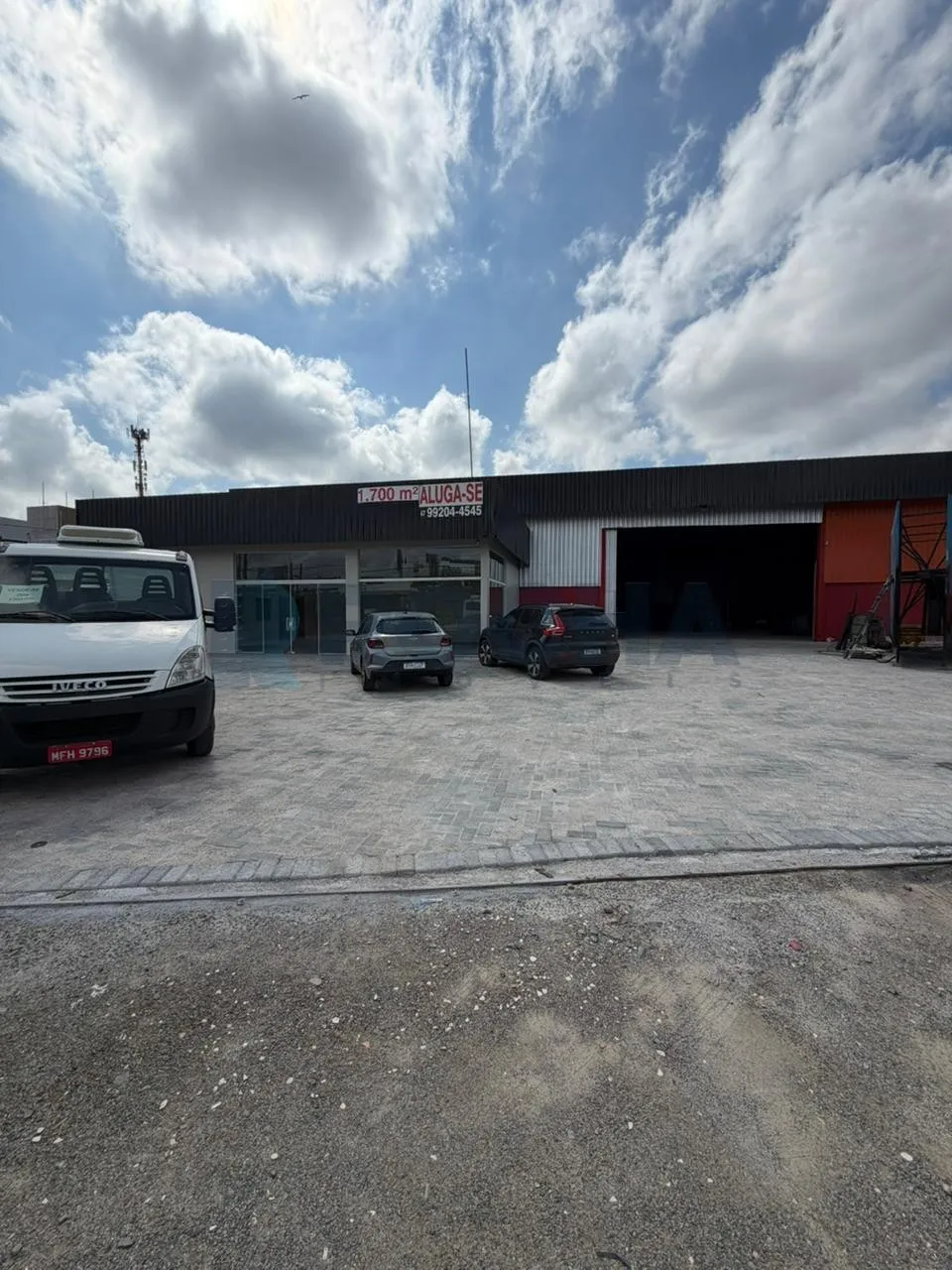 Galpão para Locação Anual no bairro Salseiros em Itajaí
