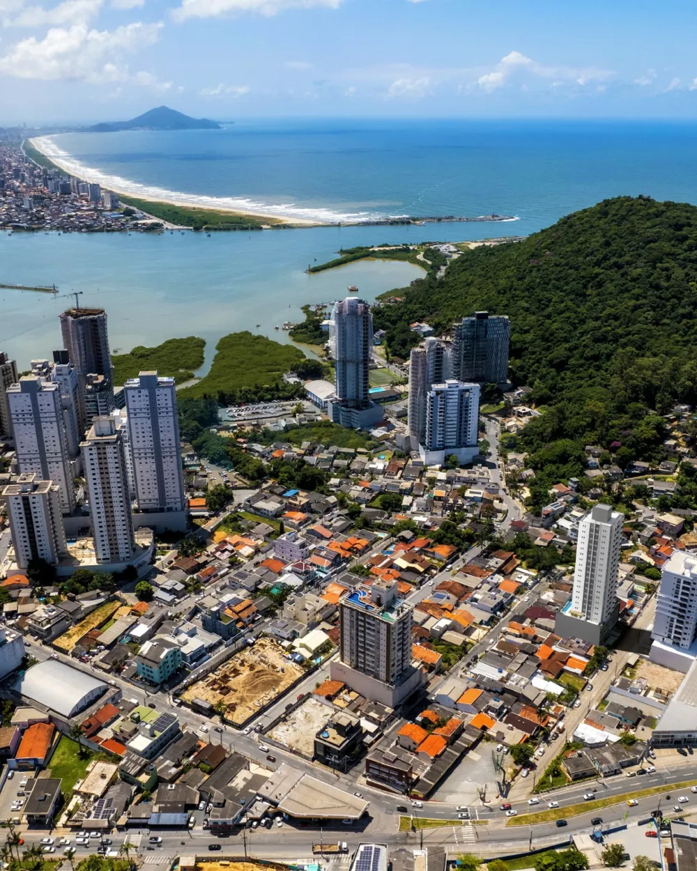 Apartamento 2 suítes para Venda no bairro São Vicente em Itajaí