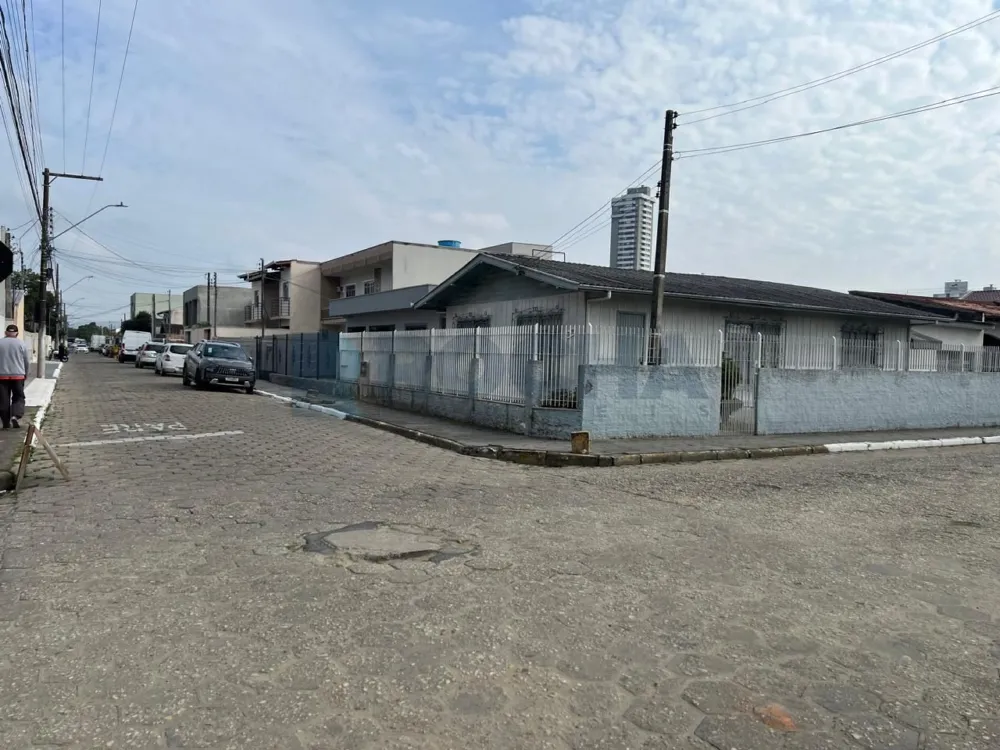 Casa para Venda no bairro São Judas em Itajaí