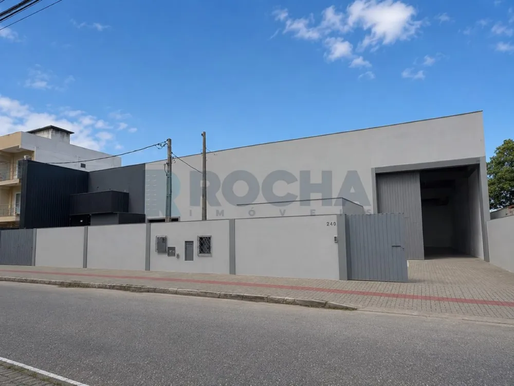 Galpão para Locação Anual no bairro Cordeiros em Itajaí