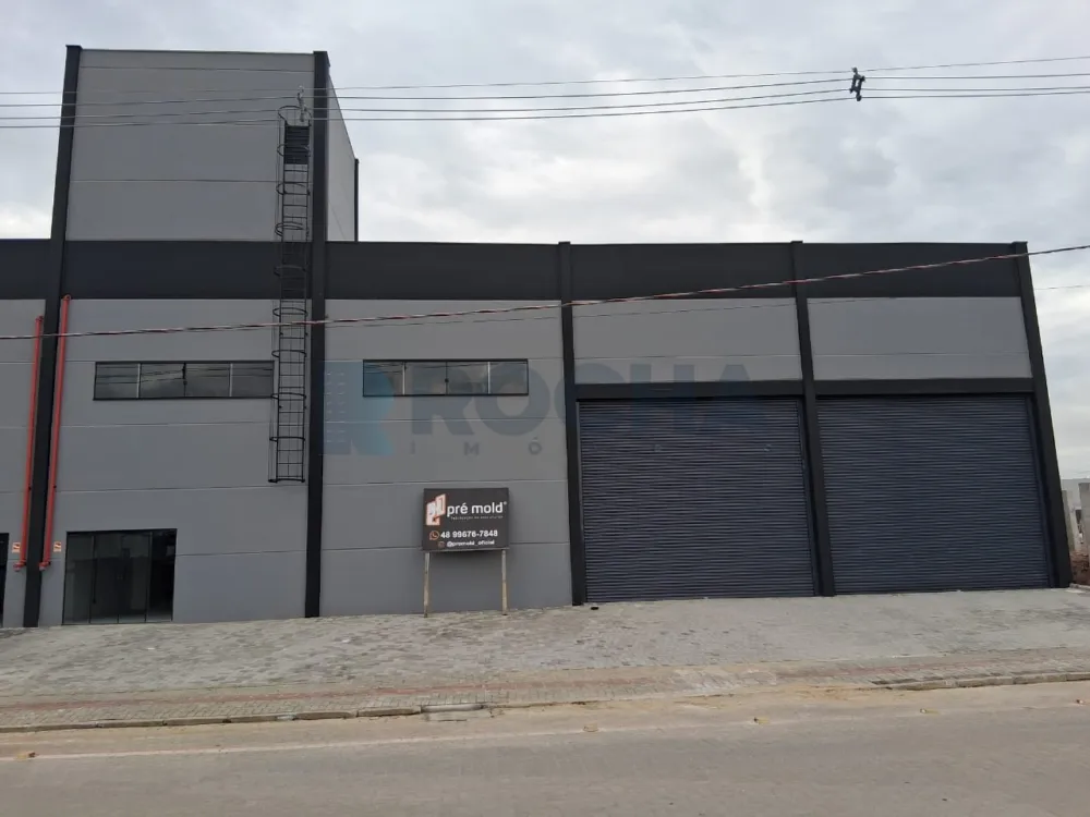 Galpões a venda em Tijucas