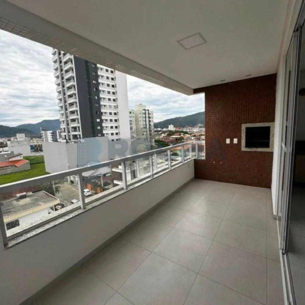 Apartamento 2 suítes para Venda no bairro Centro em Camboriú