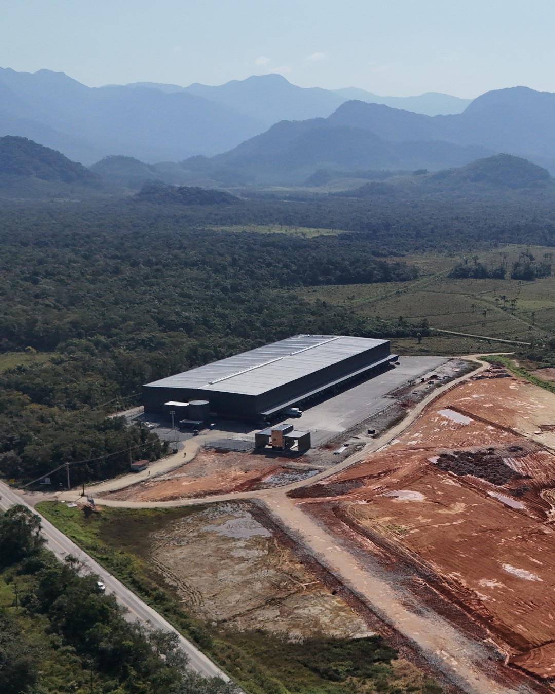 Galpão para Locação Anual no bairro Urubuquara em Garuva