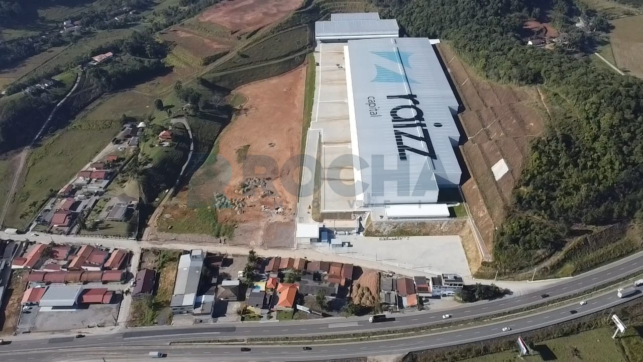 Galpão para Locação Anual em ITAJAI