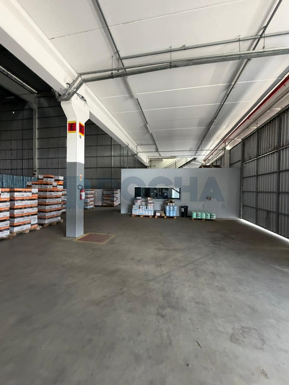 Galpões modulares para locação em Itajaí