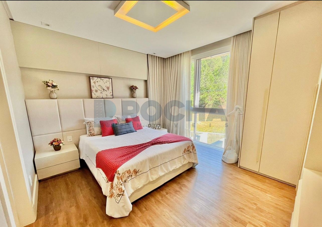 Casa 4 quartos para Venda no bairro Fazendinha em Itajaí