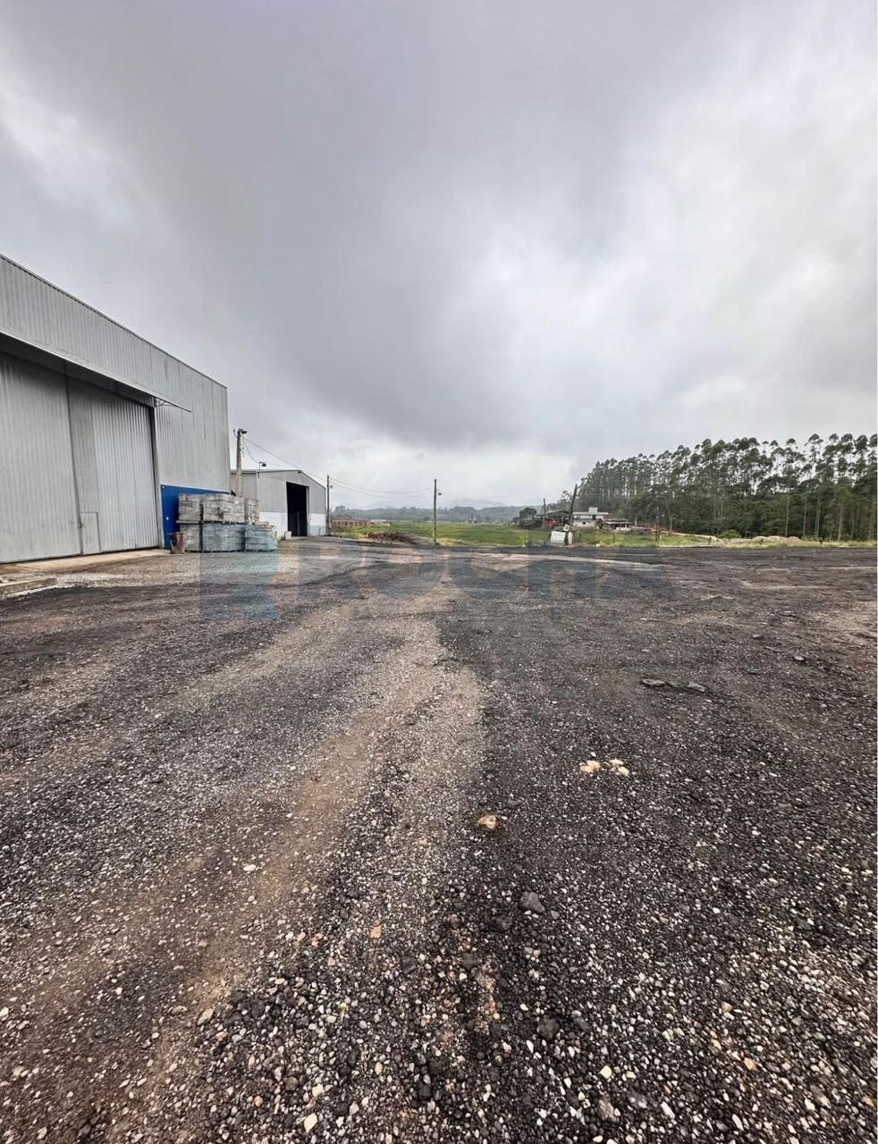 Galpão para Locação Anual no bairro Rio do Meio em Itajaí