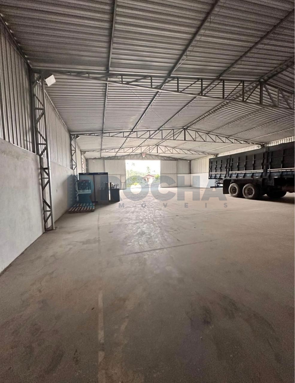 Galpão para Locação Anual no bairro Rio do Meio em Itajaí