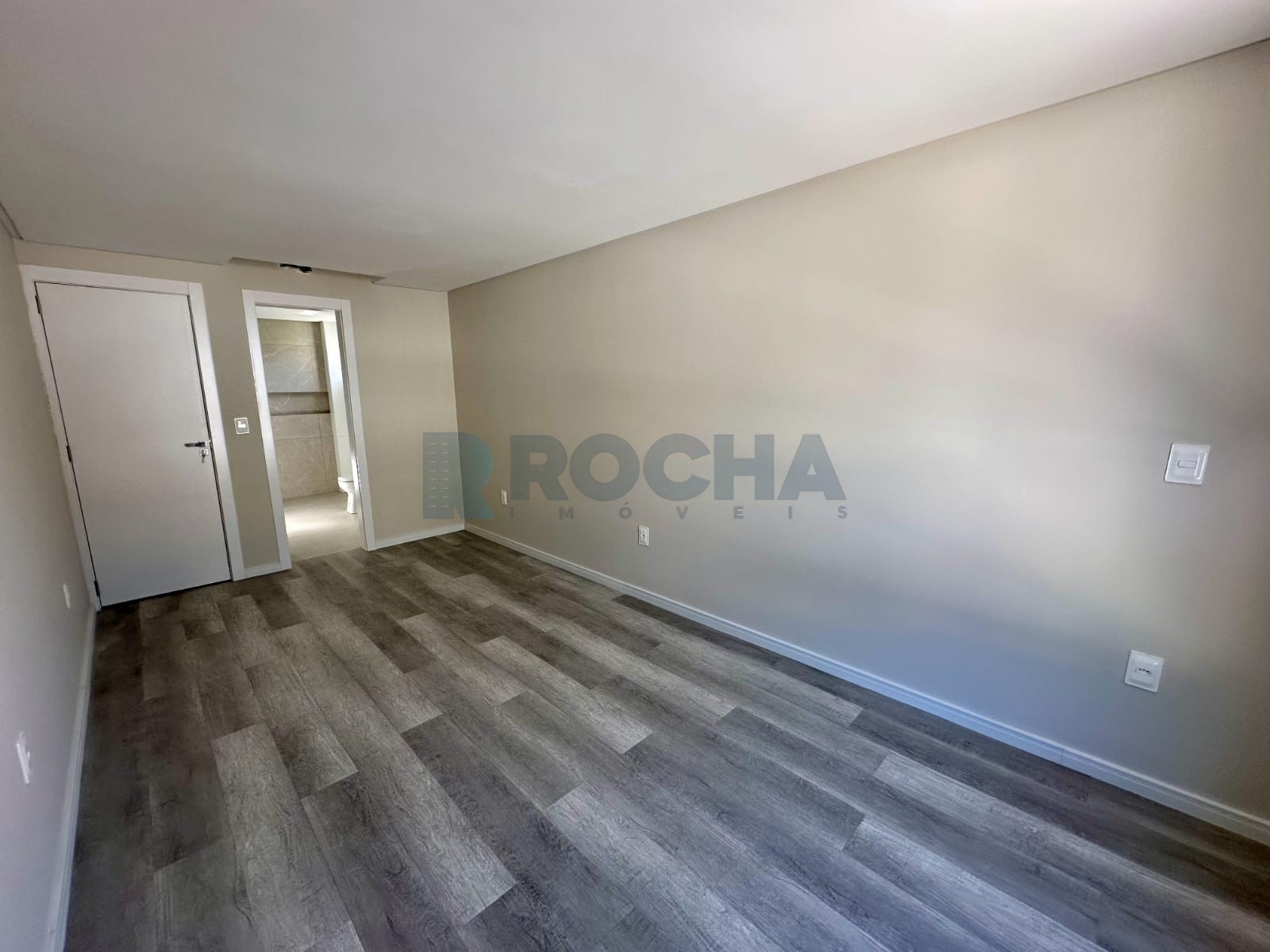 Casa para Venda no bairro Ressacada em Itajaí