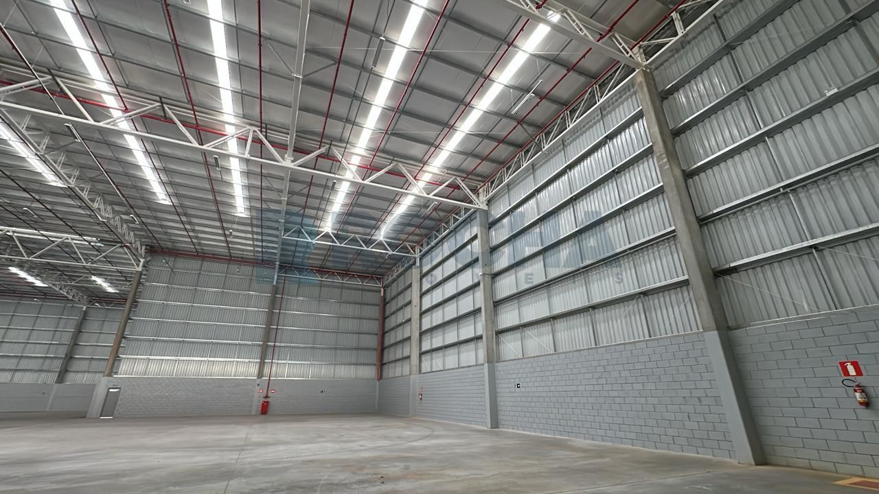 Galpão para Locação Anual no bairro Brilhante I em Itajaí