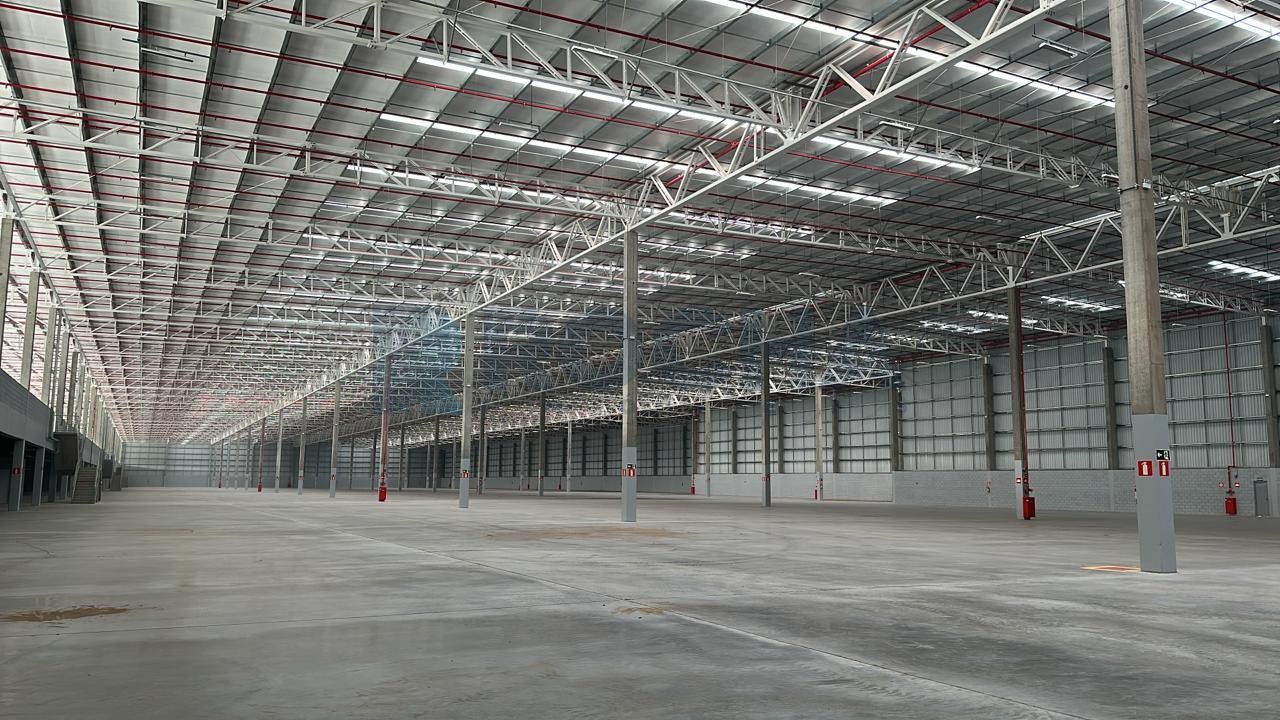 Galpão para Locação Anual no bairro Brilhante I em Itajaí