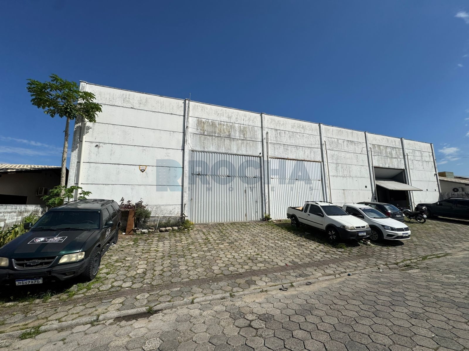 Galpão para Locação Anual no bairro Salseiros em Itajaí