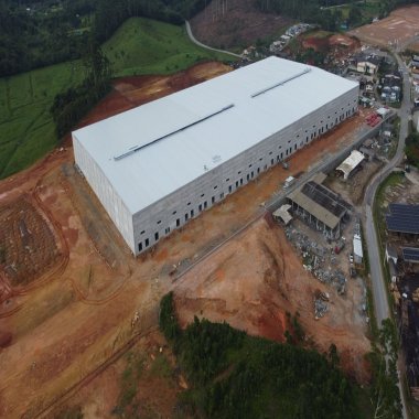 Galpão para Locação Anual no bairro Canhanduba em Itajaí