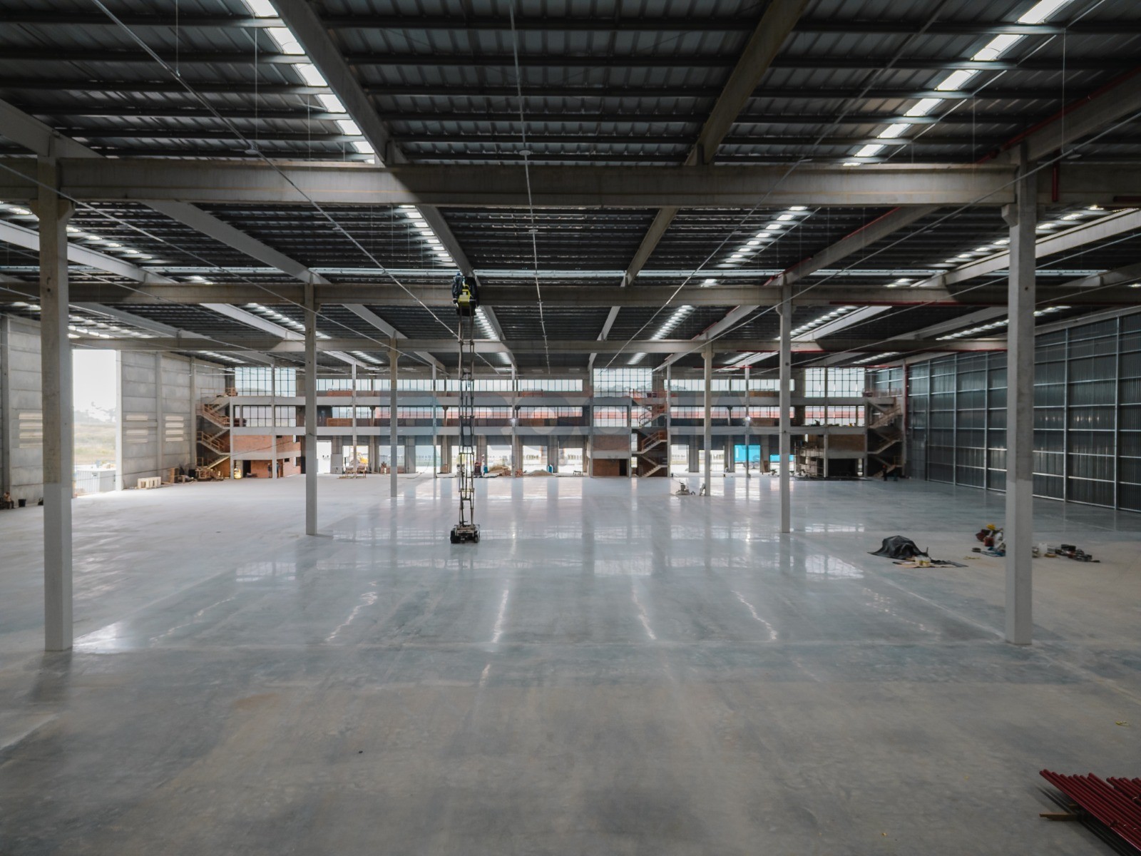 Galpão para Locação Anual no bairro Aguarde... em Araquari