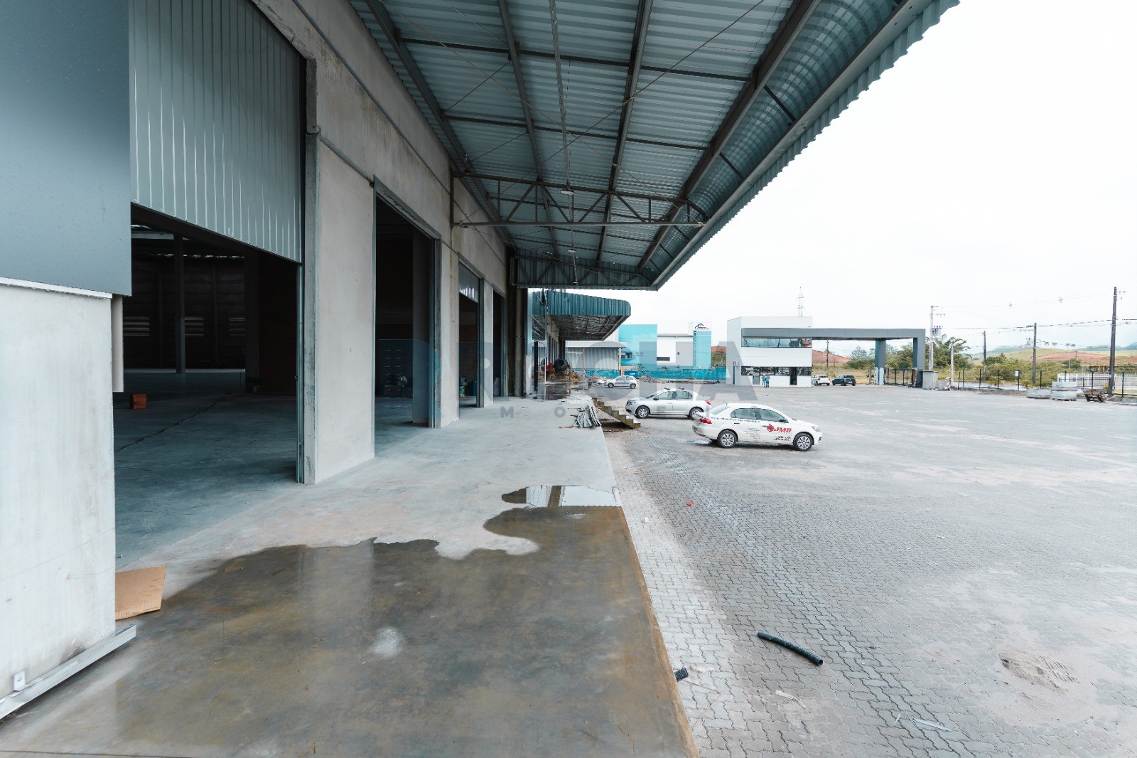 Galpão para Locação Anual no bairro Aguarde... em Araquari