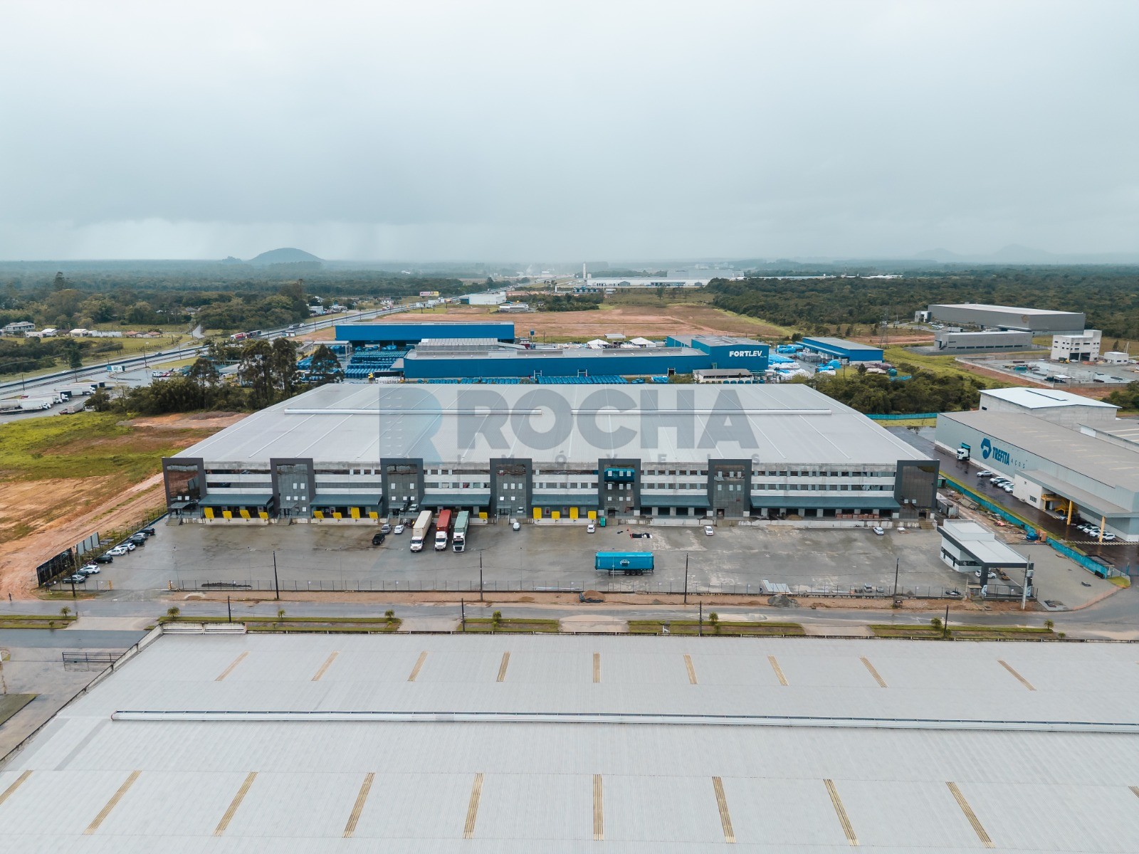 Galpão para Locação Anual no bairro Aguarde... em Araquari
