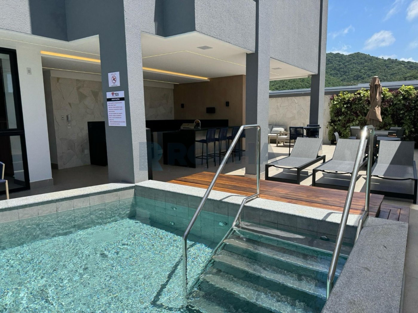 Apartamento 1 quarto para Venda no bairro Estados em Balneário Camboriú