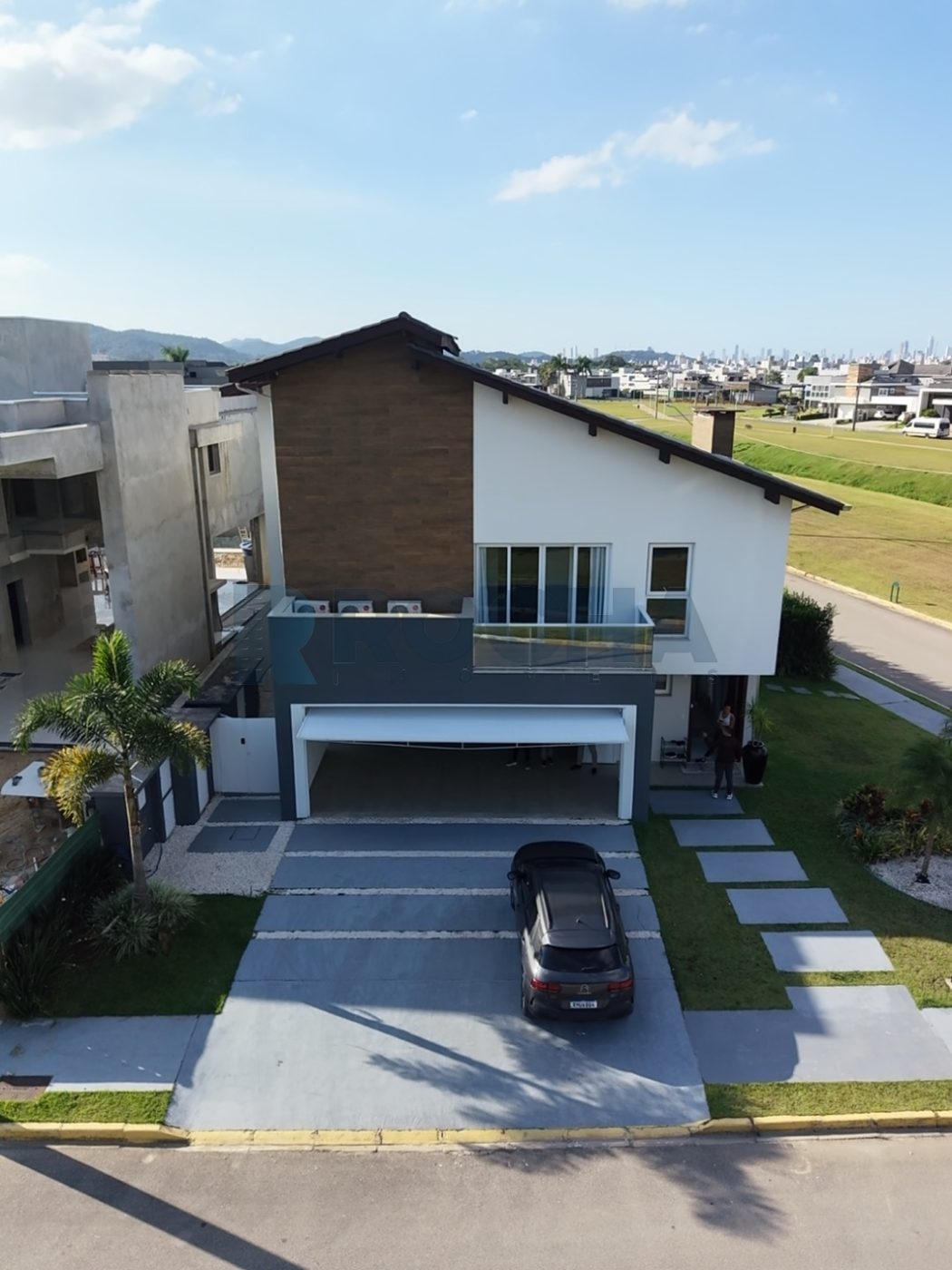 Casa 4 suítes para Venda no bairro Santa Regina em Camboriú