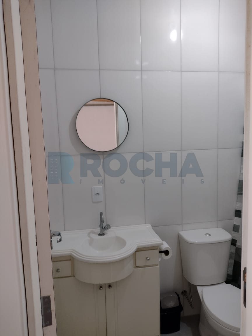 Galpão para Locação Anual no bairro Nações em Balneário Camboriú