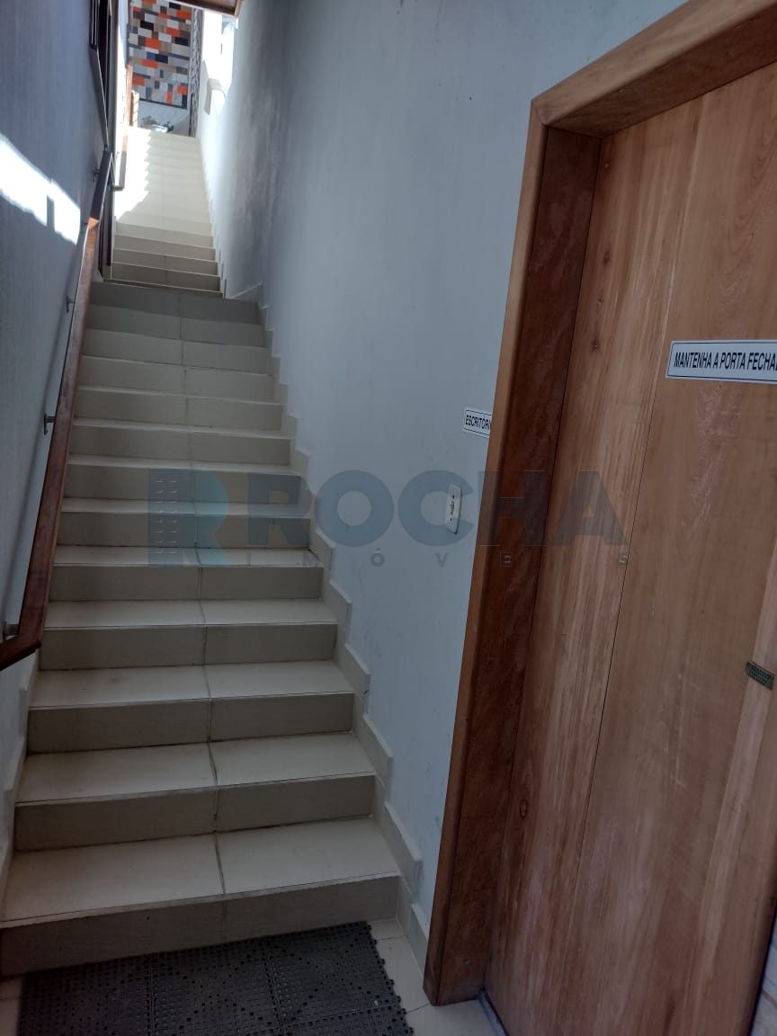 Galpão para Locação Anual no bairro Nações em Balneário Camboriú