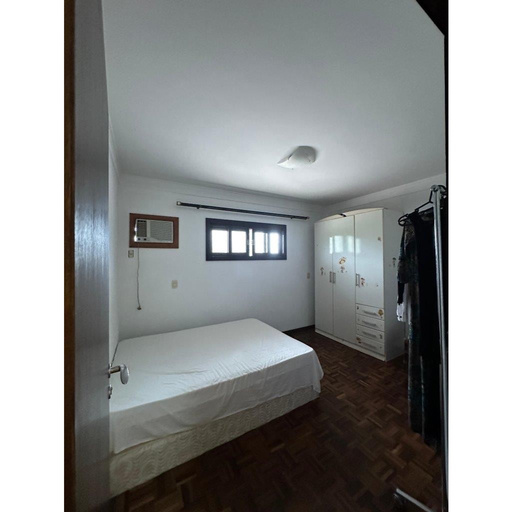 Casa, 4 quartos, 240 m² - Foto 12