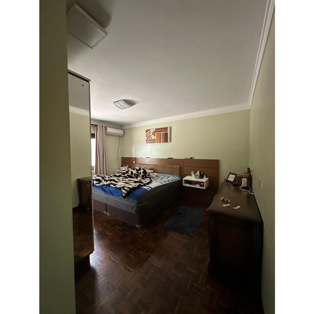 Casa, 4 quartos, 240 m² - Foto 13