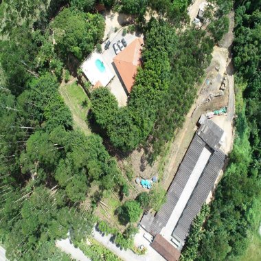 ÁREA DE TERRA 44.208 M² + RESIDÊNCIA 240 M² + MOTEL EM PLENO FUNCIONAMENTO.