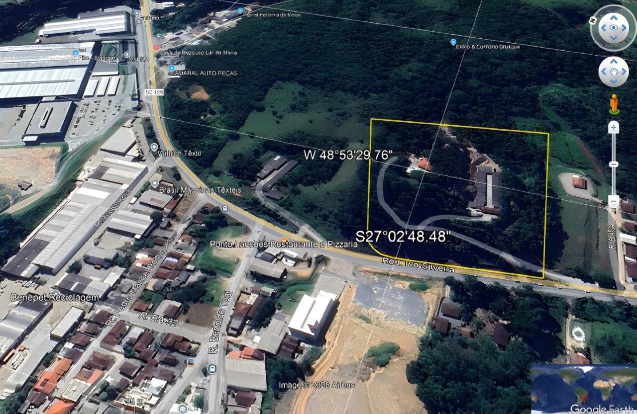 Casa, 4 quartos, 240 m² - Foto 2