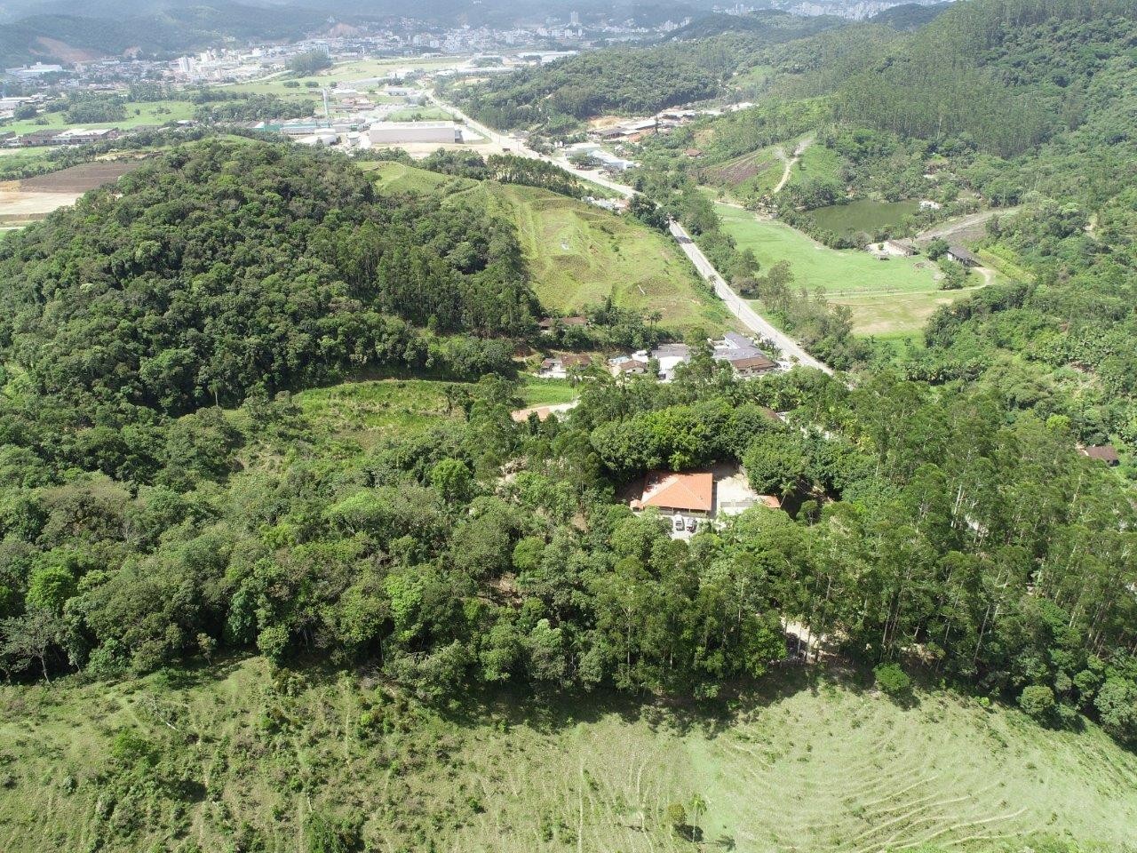 Casa, 4 quartos, 240 m² - Foto 3